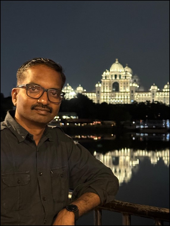 Photo of Dr. Kothandaraman R